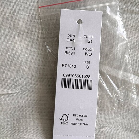 J. Crew Linen Wrap Dress in Tossed Floral Green/Cream Size Small NWT - Picture 13 of 13